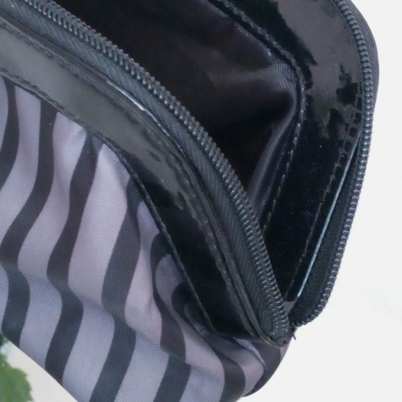 Ulta Make-up Case/Clutch - Picture 6 of 7